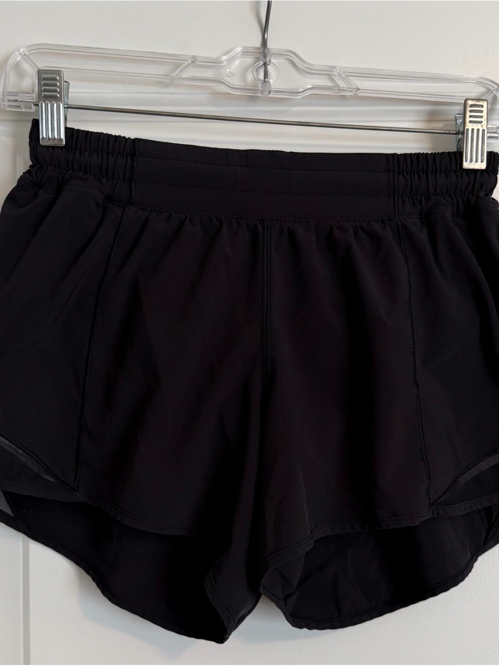 lululemon athletica Black Hotty Hot High-Rise Lined Short 2.5"